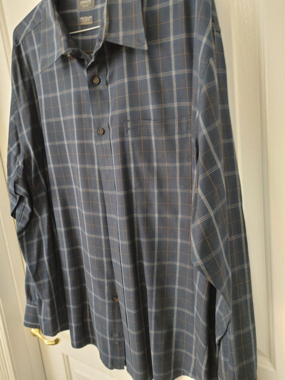 ANY 3 MENS SHIRT 3 FOR $25                                    Arrow XXL